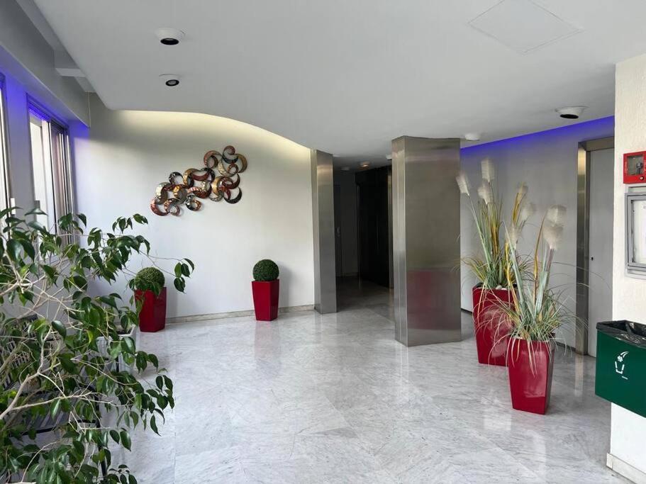 Studio Centre De Cannes Exteriör bild